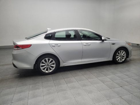 Used 2018 Kia Optima LX w/ Convenience Package image 10