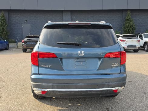Used 2017 Honda Pilot Elite image 6