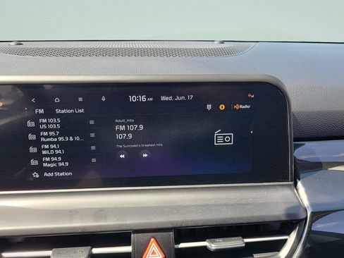 Used 2025 Kia Seltos S FWD image 14