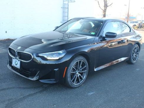 Certified 2023 BMW 230i xDrive Coupe w/ Convenience Package image 4