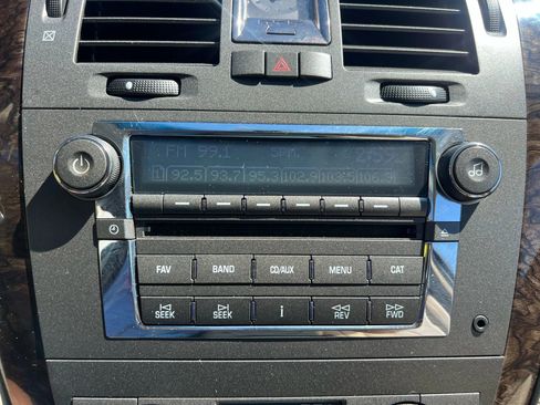 Used 2009 Cadillac DTS w/ Trunk Convenience Package image 52