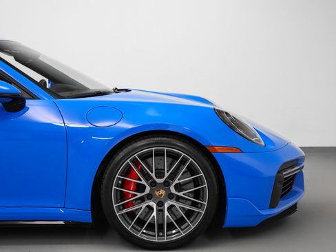Used 2023 Porsche 911 Turbo image 16