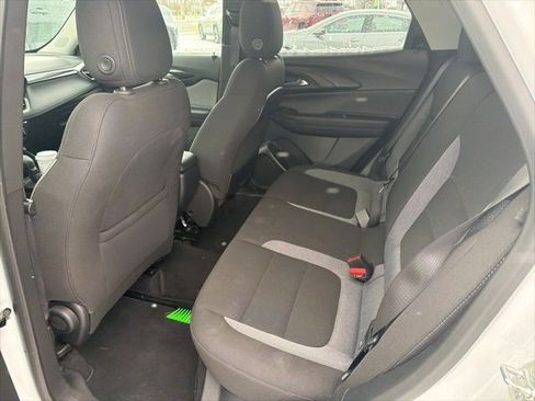 Used 2025 Chevrolet TrailBlazer LT image 5