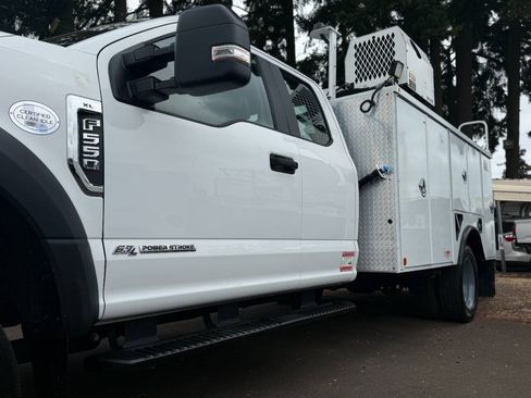 Used 2019 Ford F550 2WD SuperCab Super Duty image 9