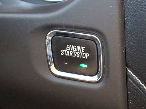 Used 2021 GMC Acadia Denali w/ Denali Ultimate Package image 34