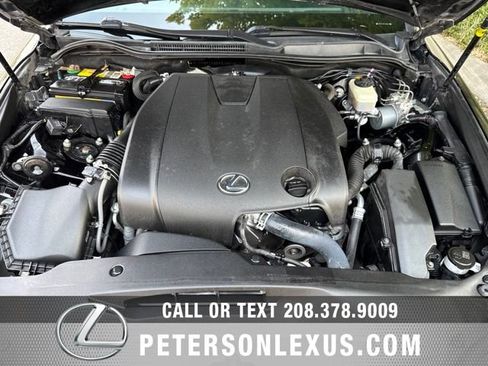Used 2015 Lexus IS 250 w/ Navigation System Package RWD image 10