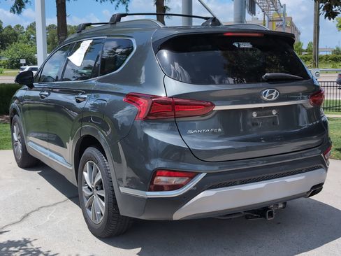 Used 2020 Hyundai Santa Fe SEL w/ Convenience + Premium Package FWD image 8