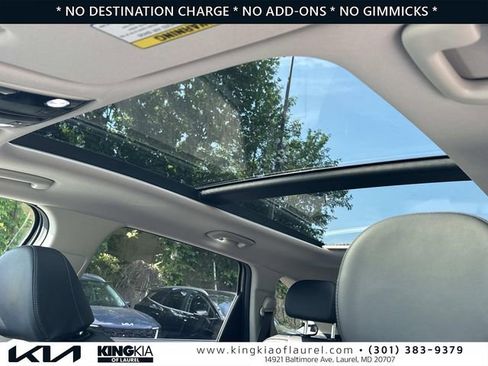 Used 2024 Kia Sorento EX w/ Panoramic Sunroof Package AWD/4WD image 20