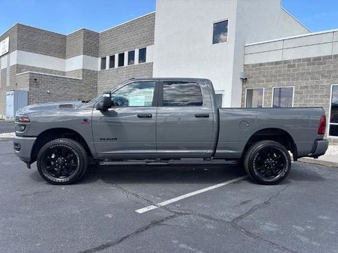 Used 2026 RAM 3500 Big Horn AWD/4WD image 2