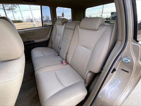 Used 2006 Toyota Highlander 2WD V6 image 19