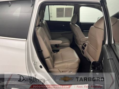 Used 2022 Honda Pilot Touring image 40