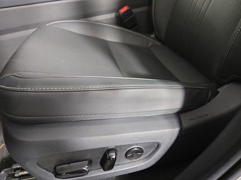 Used 2025 Lexus NX 350h AWD w/ Premium Package image 31