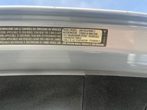 Used 2018 Tesla Model S 75D image 9