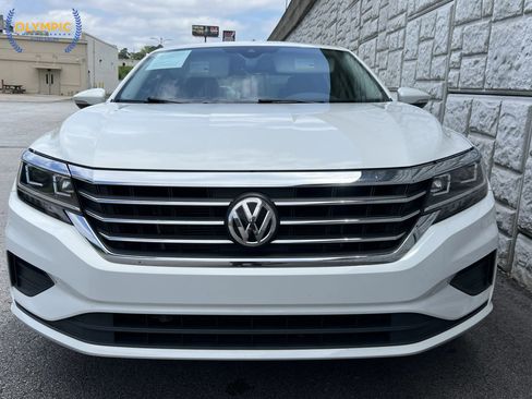 Used 2020 Volkswagen Passat 2.0T SE FWD image 13