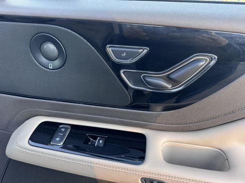 Used 2023 Lincoln Aviator Reserve w/ Equipment Group 201A image 26