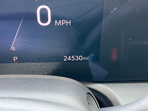 Used 2025 Buick Encore GX Preferred FWD image 39