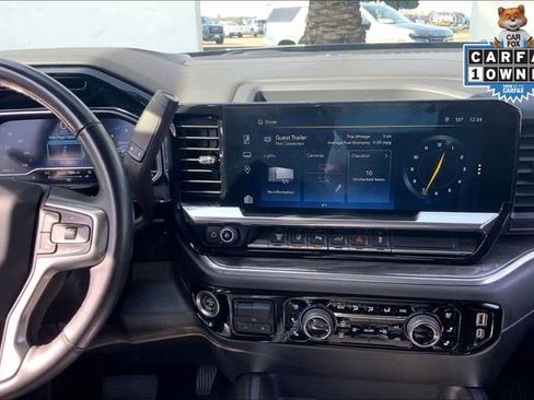 Used 2024 Chevrolet Silverado 2500 LTZ w/ LTZ Convenience Package image 6