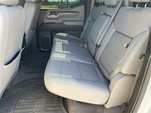 Used 2023 GMC Sierra 1500 SLT w/ SLT Premium Package image 37
