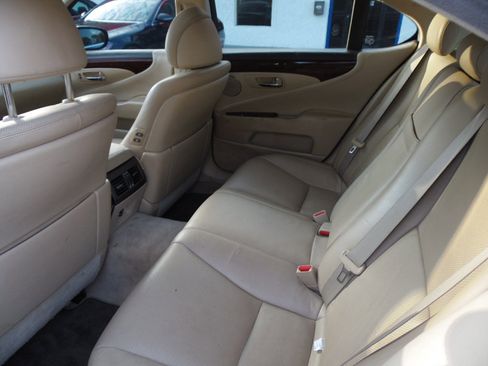 Used 2008 Lexus LS 460 image 5