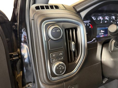 Used 2020 GMC Sierra 1500 SLT w/ SLT Premium Package RWD image 12