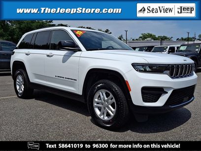 Certified 2025 Jeep Grand Cherokee Laredo