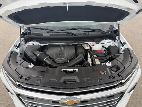 Used 2018 Chevrolet Traverse LT AWD/4WD image 35
