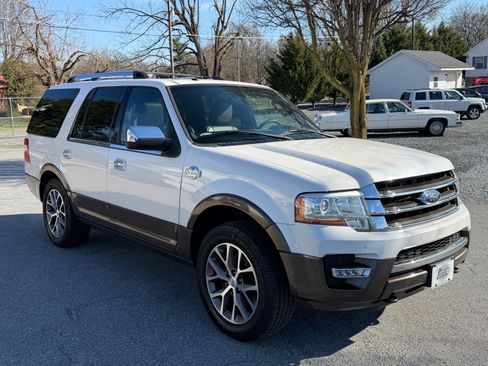 Used 2015 Ford Expedition King Ranch AWD/4WD image 3