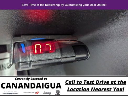 Used 2020 Jeep Gladiator Rubicon w/ Dual Top Group AWD/4WD image 39