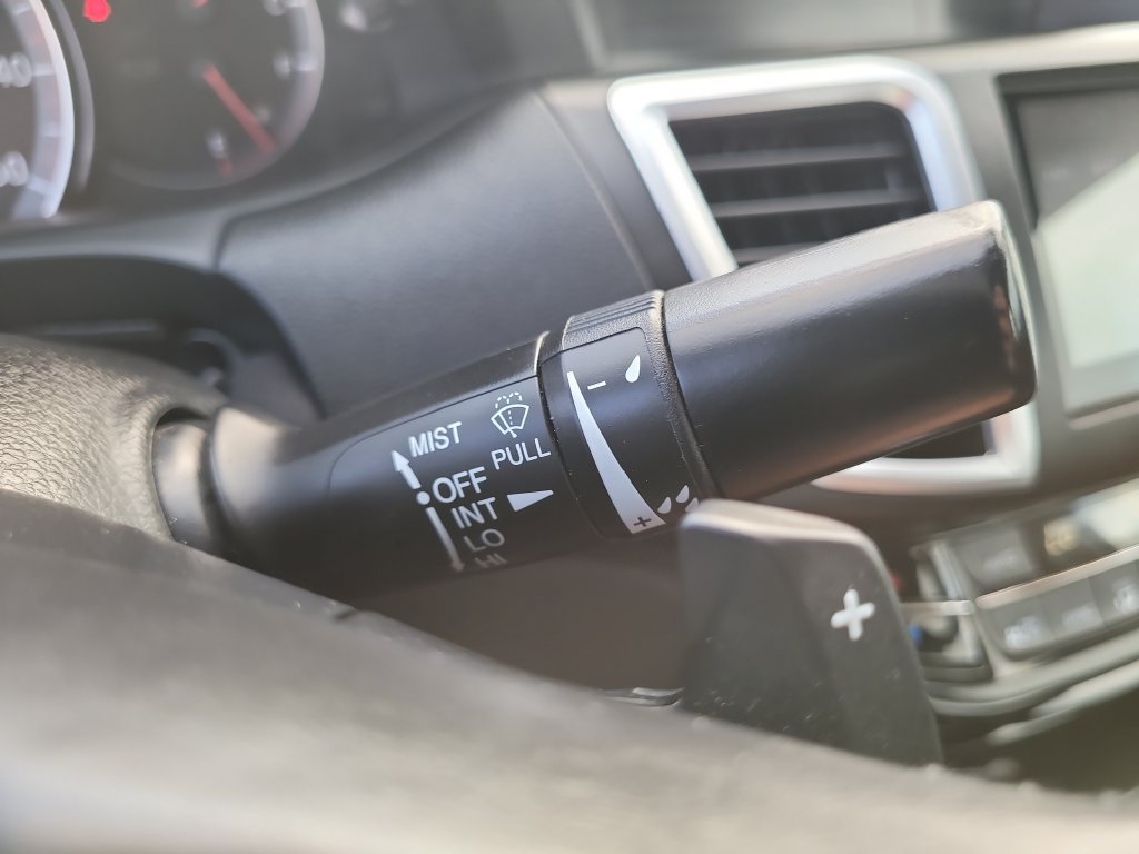 Used 2017 Honda Accord Sport image 31