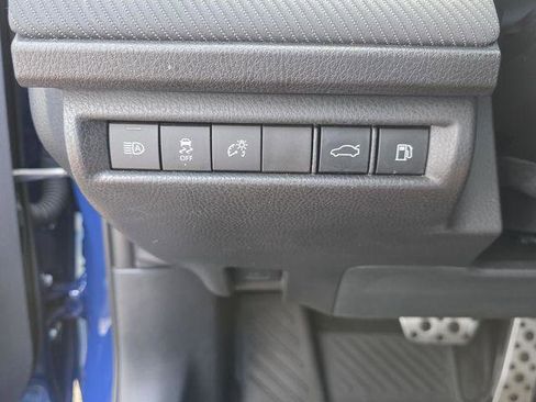 Certified 2025 Toyota Camry SE w/ Convenience Package image 22