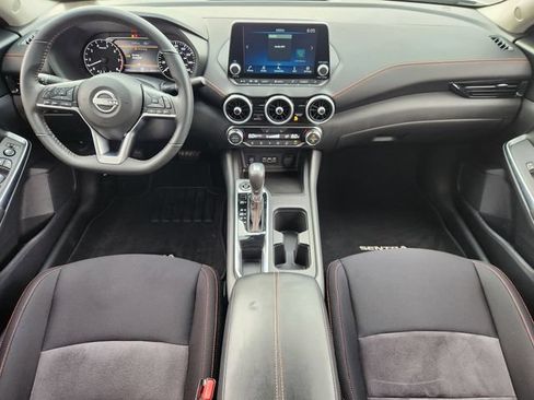 Used 2024 Nissan Sentra SR FWD image 22