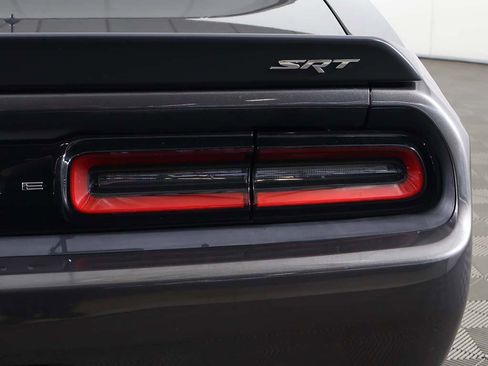 Used 2016 Dodge Challenger SRT Hellcat image 17
