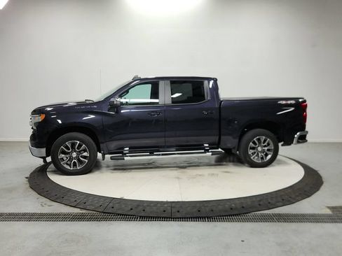 Used 2024 Chevrolet Silverado 1500 LT AWD/4WD image 5