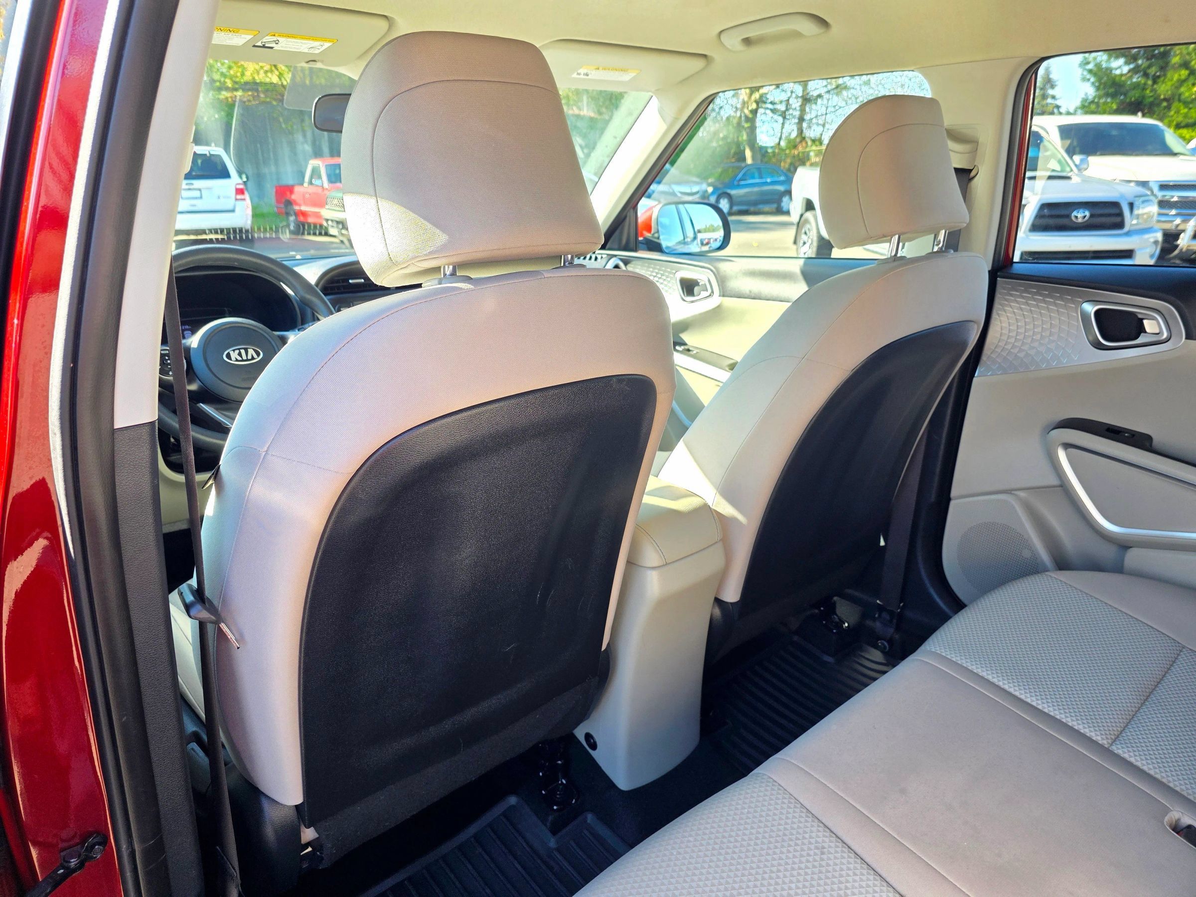 Used 2020 Kia Soul LX FWD image 54