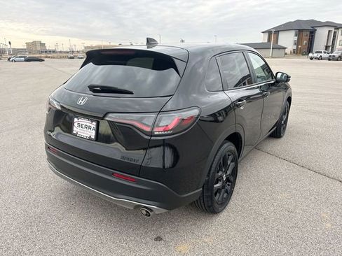 Used 2024 Honda HR-V Sport image 13