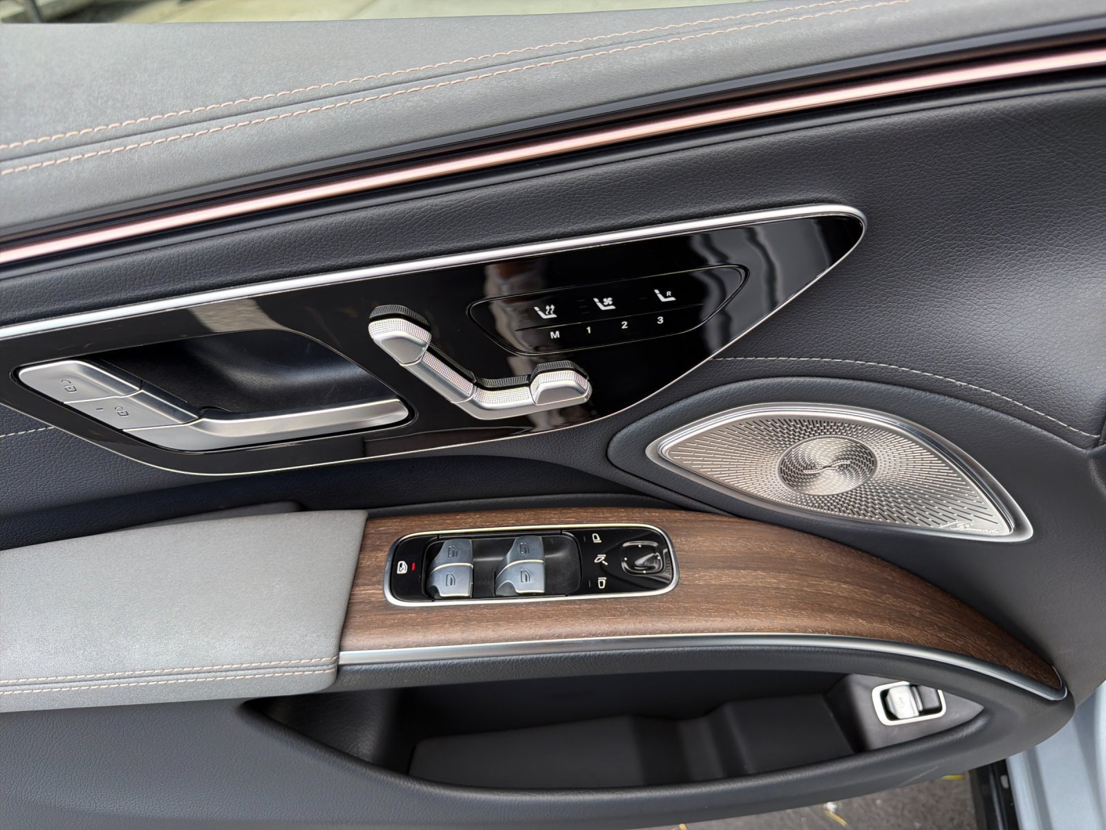 Used 2024 Mercedes-Benz EQS 450+ Sedan image 10
