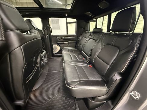 Used 2021 RAM 1500 Limited AWD/4WD image 18