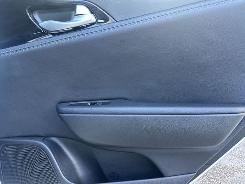 Certified 2022 Kia Stinger GT-Line image 30