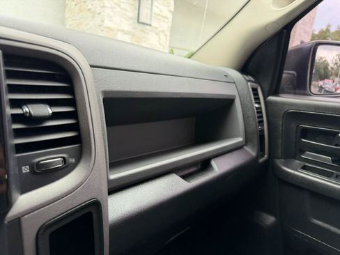Used 2016 RAM 1500 Express AWD/4WD image 38