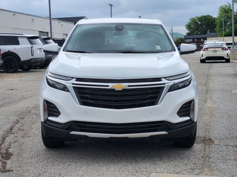 Used 2024 Chevrolet Equinox LT AWD/4WD image 2