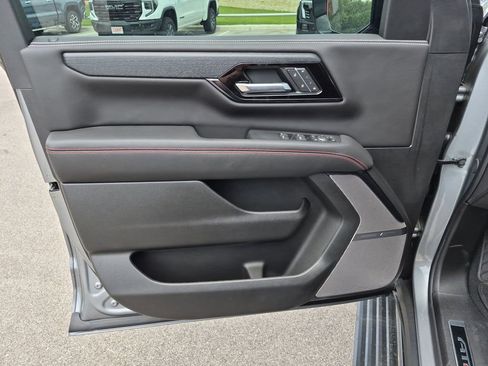 New 2026 GMC Yukon XL AT4 Ultimate AWD/4WD image 19