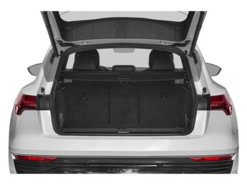 Used 2024 Audi Q8 e-tron Premium Plus w/ Premium Plus Package AWD/4WD image 11