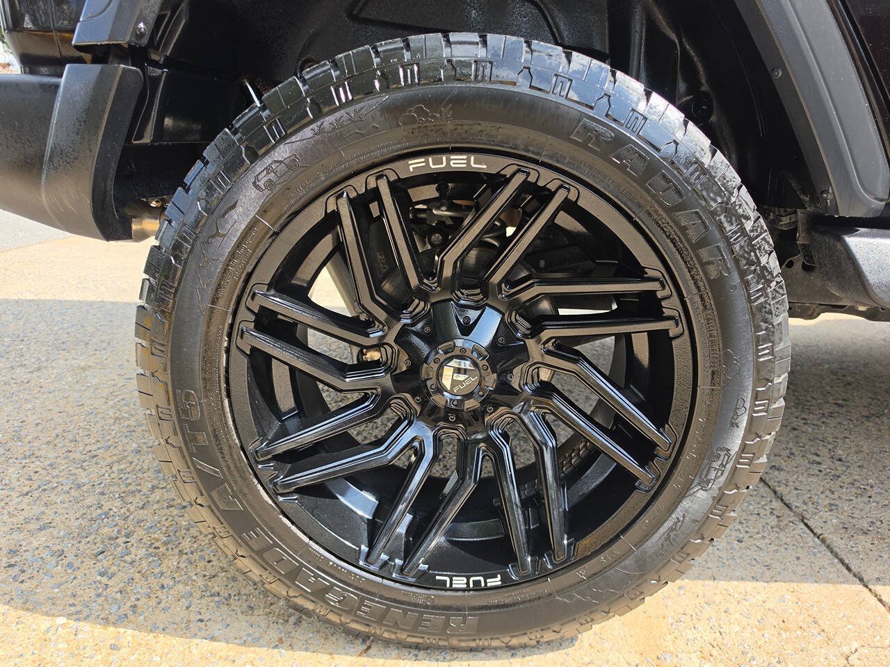 Used 2018 Jeep Wrangler Unlimited Sport AWD/4WD image 41