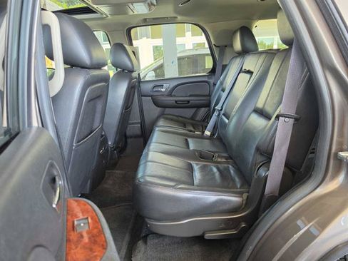 Used 2013 GMC Yukon SLT AWD/4WD image 13