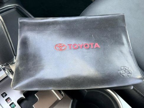 Used 2016 Toyota 4Runner SR5 image 42