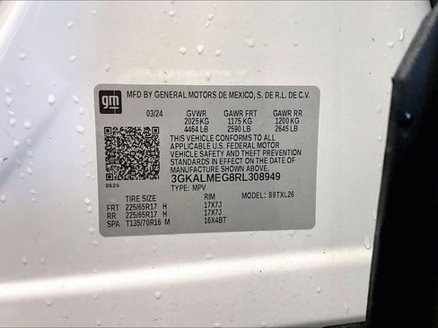 Used 2024 GMC Terrain SLE FWD image 32