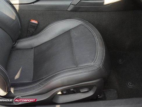 Used 2014 Chevrolet Corvette Stingray Convertible image 27