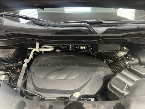 Certified 2021 Honda Pilot Black Edition image 16