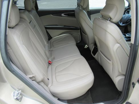Used 2017 Lincoln MKX Reserve w/ Lincoln MKX Climate Package AWD/4WD image 30