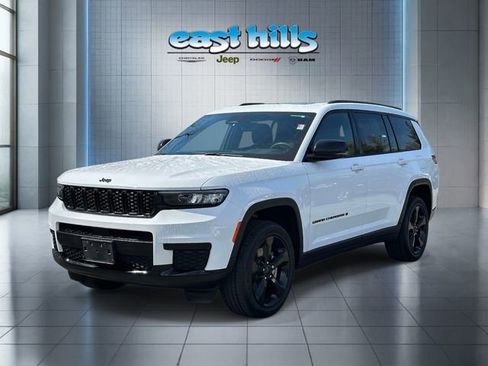 Used 2023 Jeep Grand Cherokee L Laredo AWD/4WD image 7